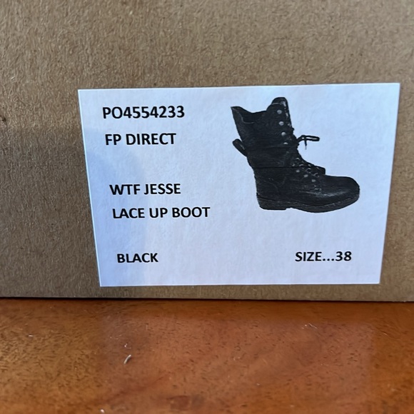 Free People We The Free Jesse Lace Up Boots.  Size 38 / 8. - Picture 2 of 13